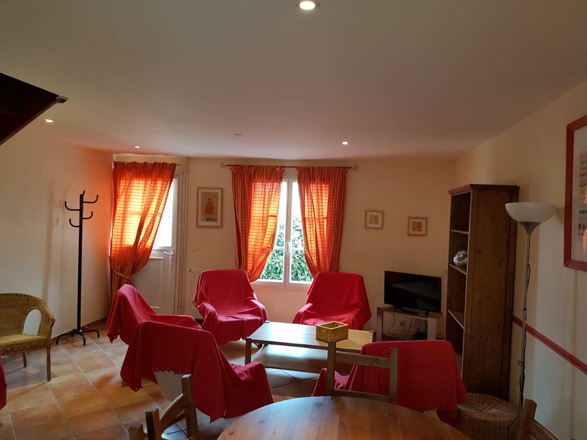 La Croix De La Jarrie Villa Châtres Екстериор снимка